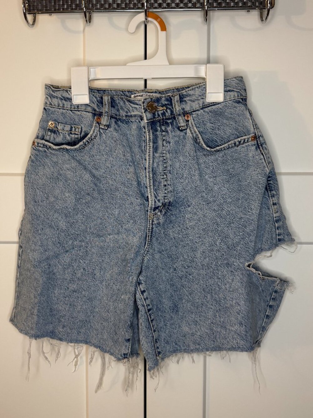 Garage Women's Blue 90's A-Line High-Rise Cut Off Bermuda Jean Shorts Size 26